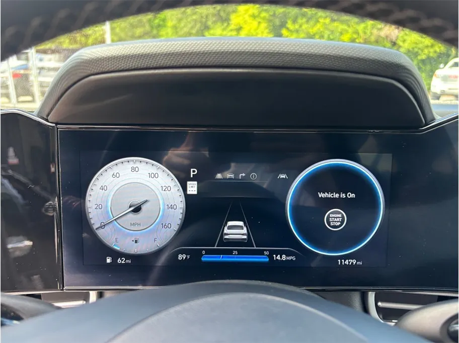 Hyundai Elantra photo 25