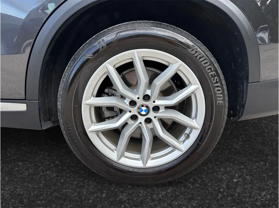 BMW X5 photo 15