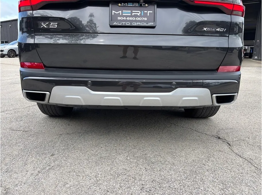 BMW X5 photo 17