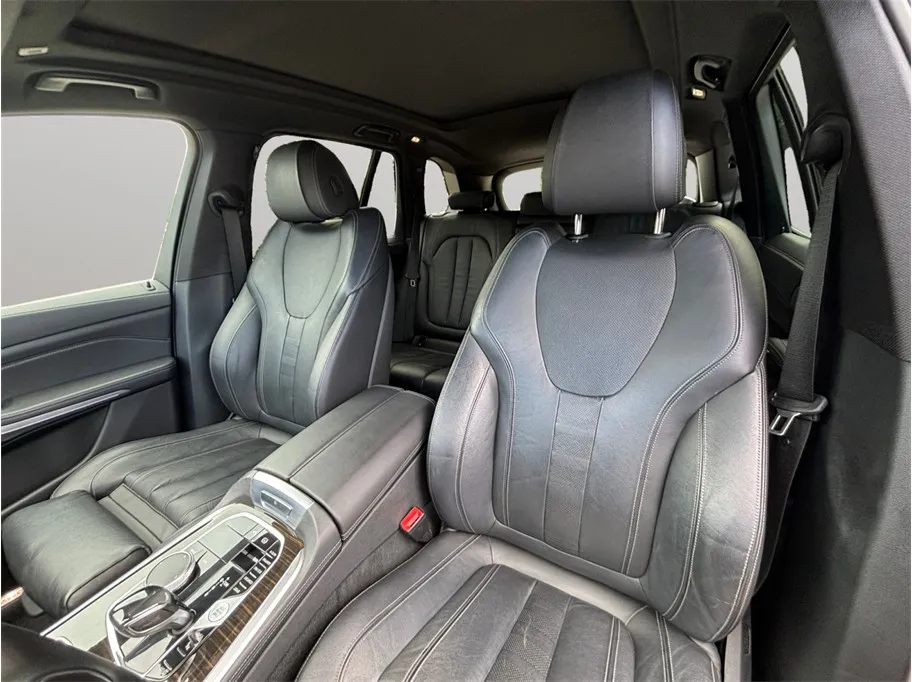BMW X5 photo 19