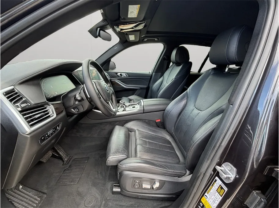 BMW X5 photo 2