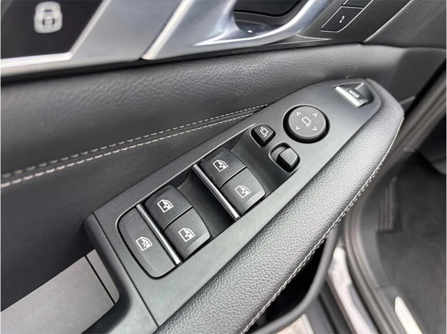 BMW X5 photo 23