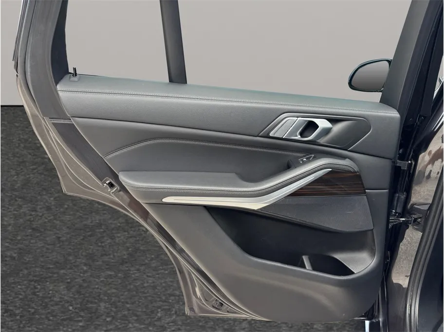 BMW X5 photo 41