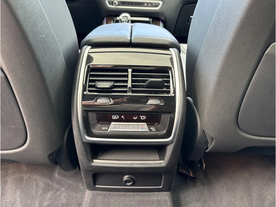 BMW X5 photo 42