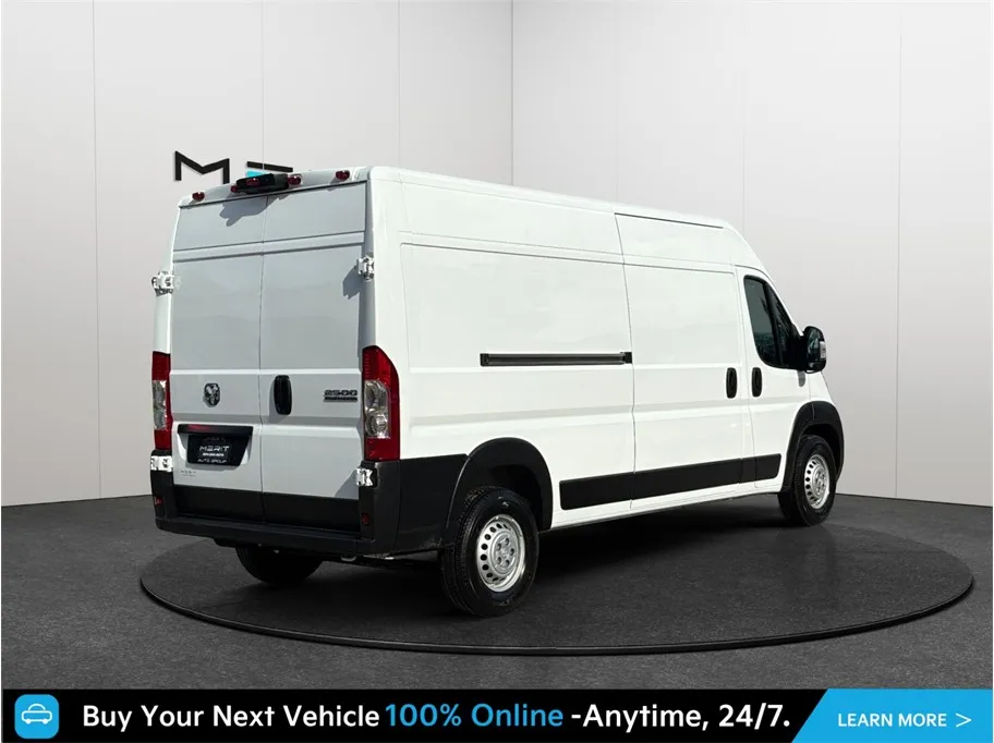 Ram Cargo Van photo 9
