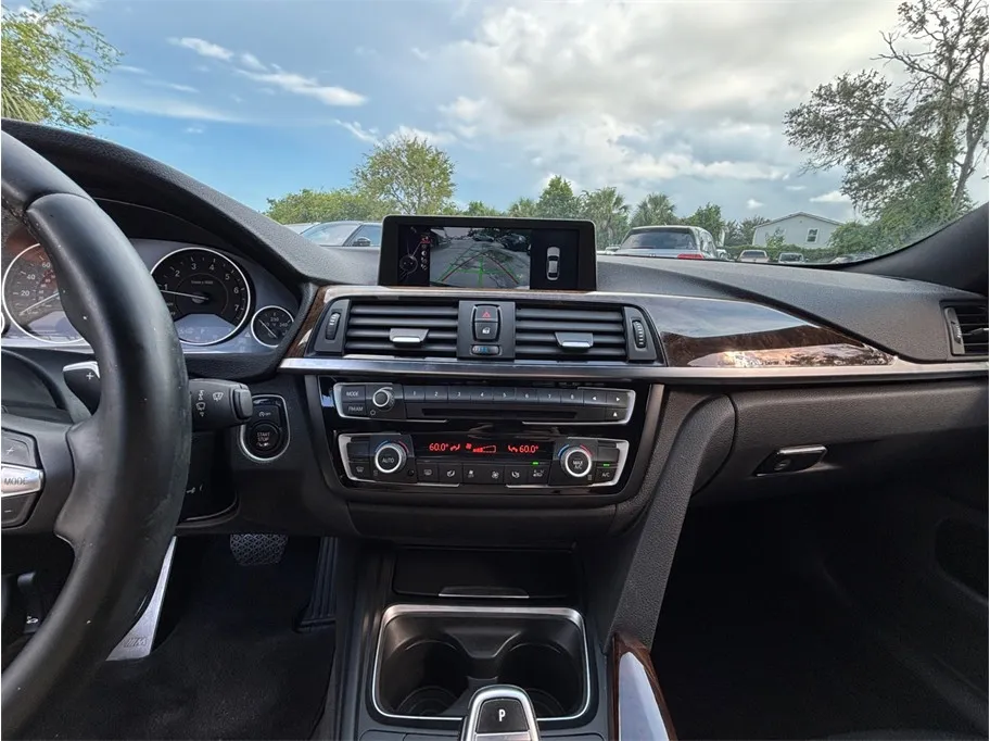 BMW 4 Series photo 11