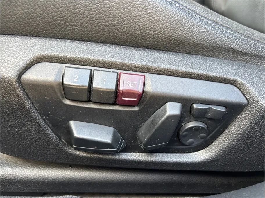 BMW 4 Series photo 18