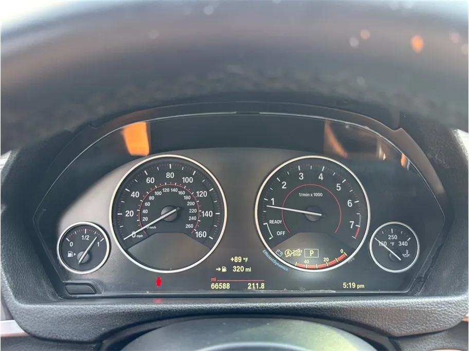 BMW 4 Series photo 21