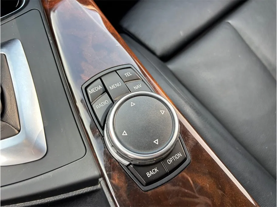 BMW 4 Series photo 30