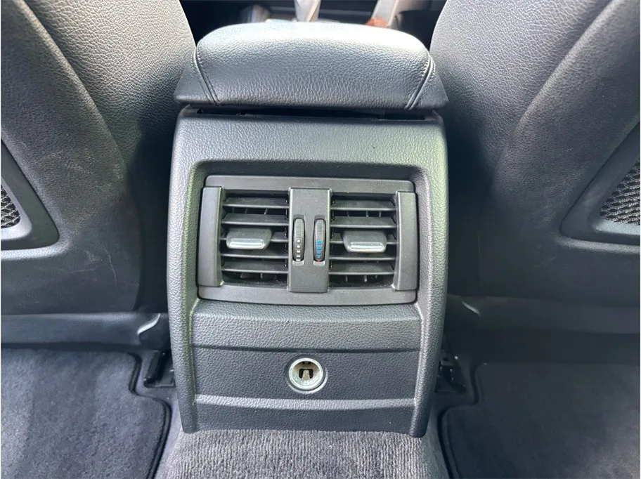 BMW 4 Series photo 36