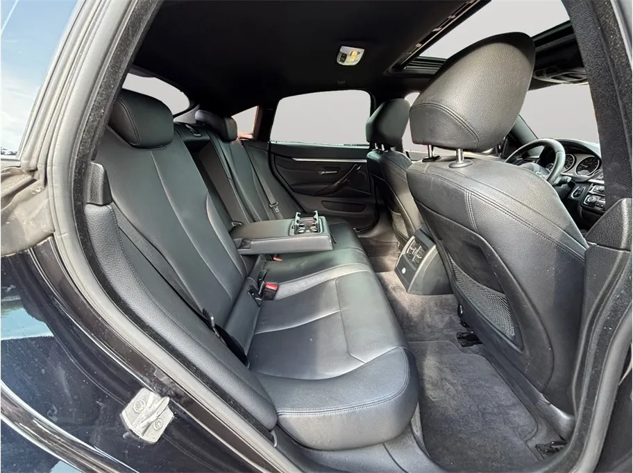 BMW 4 Series photo 38