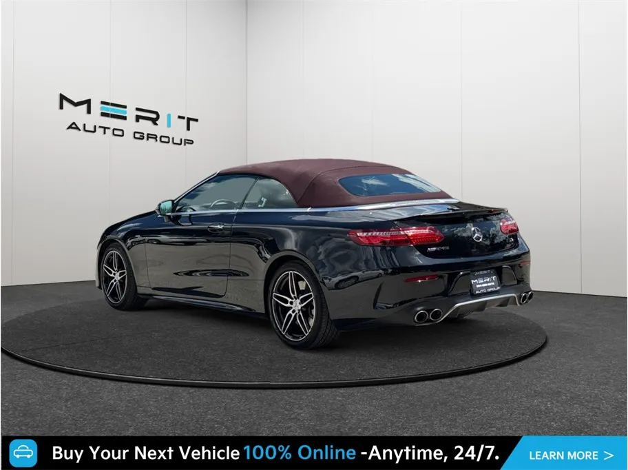 Mercedes-Benz E-Class photo 7