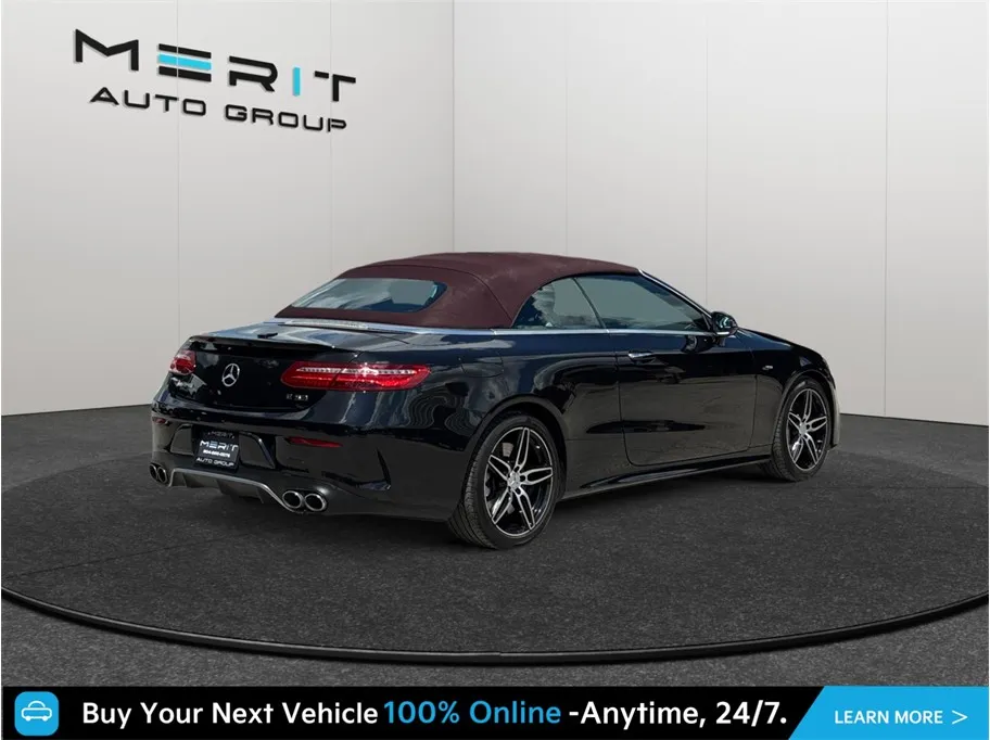 Mercedes-Benz E-Class photo 9