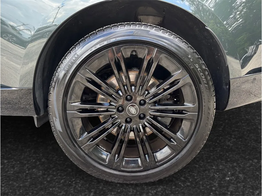 Land Rover Range Rover photo 16