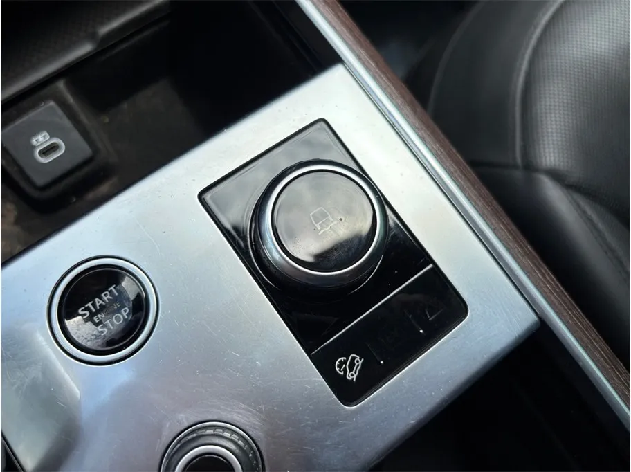 Land Rover Range Rover photo 37
