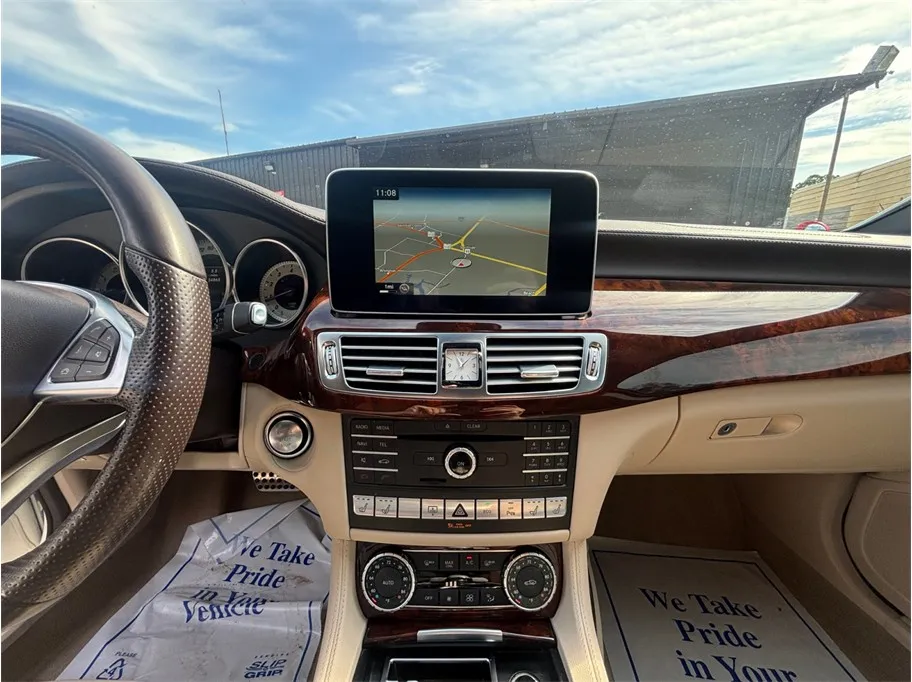 Mercedes-Benz CLS-Class photo 11