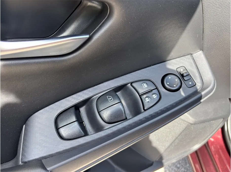 Nissan Sentra photo 20