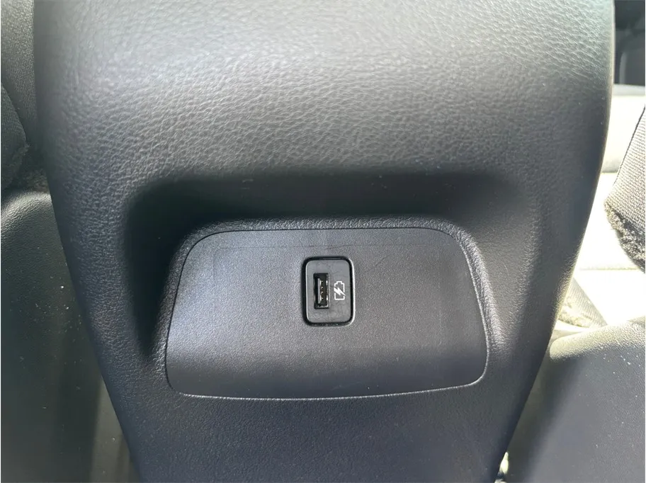 Nissan Sentra photo 34