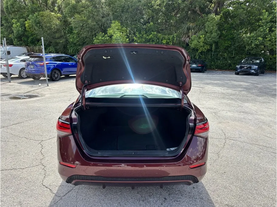 Nissan Sentra photo 39