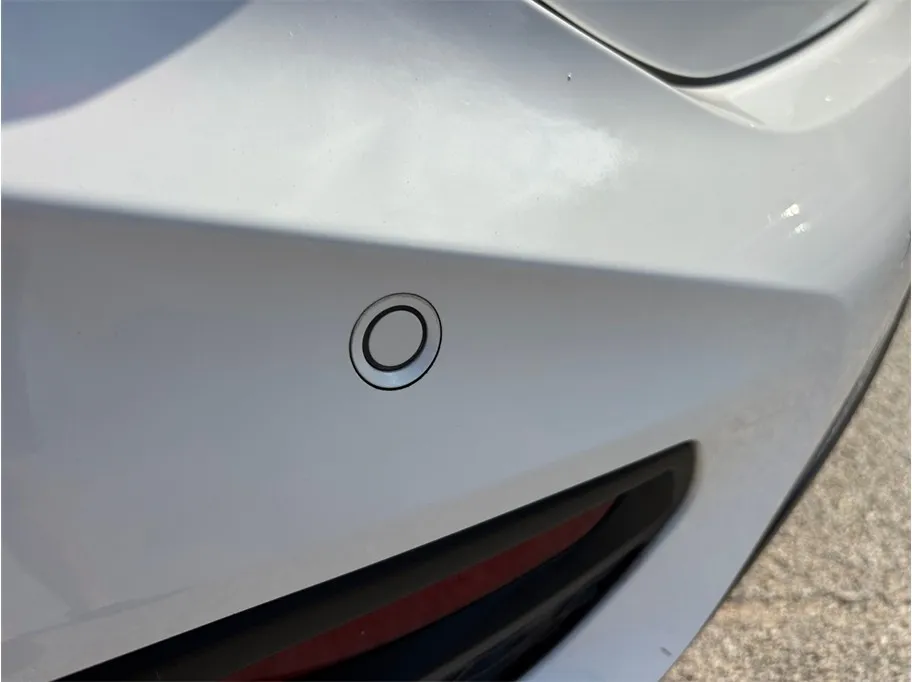 Chevrolet Cruze photo 13