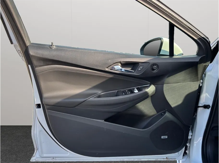 Chevrolet Cruze photo 19