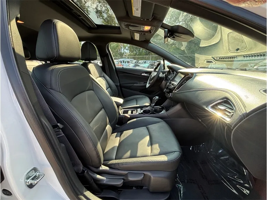 Chevrolet Cruze photo 38