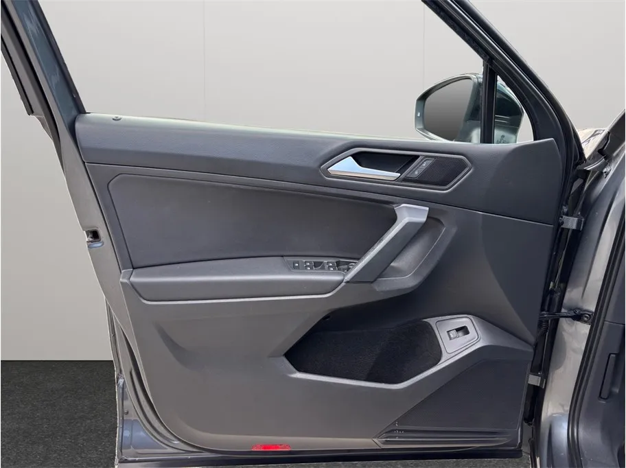 Volkswagen Tiguan photo 20