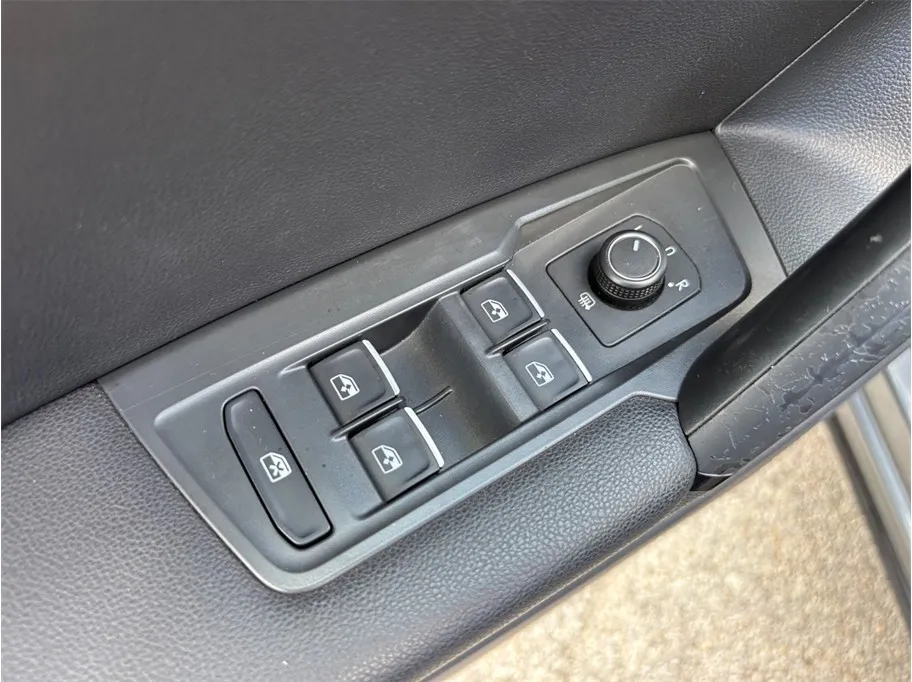 Volkswagen Tiguan photo 21