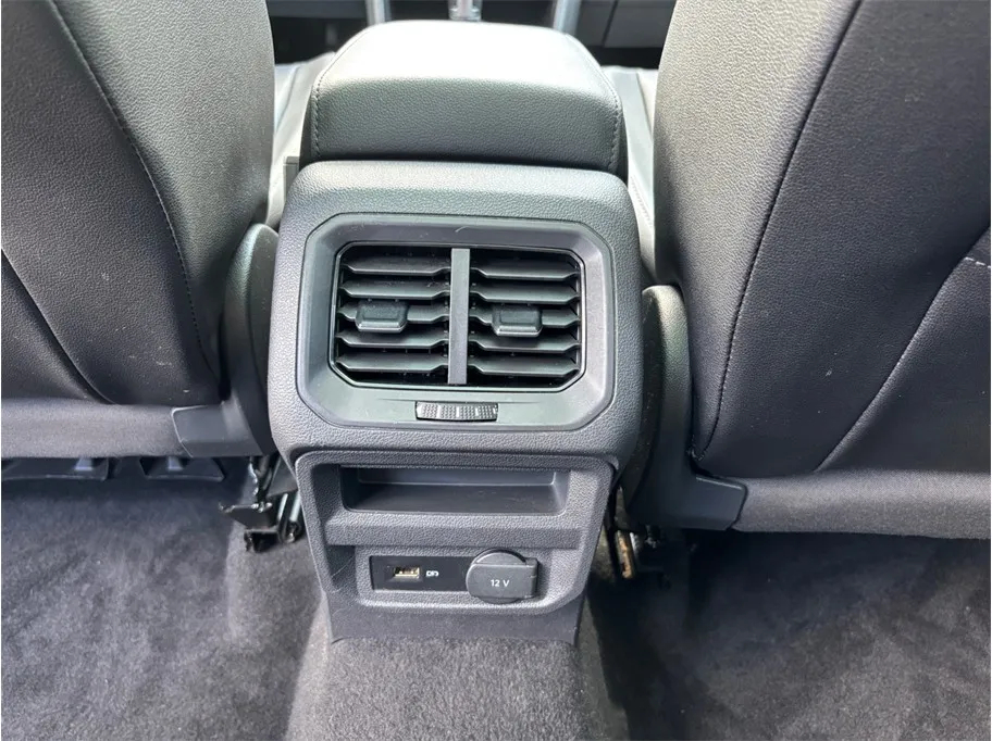 Volkswagen Tiguan photo 38
