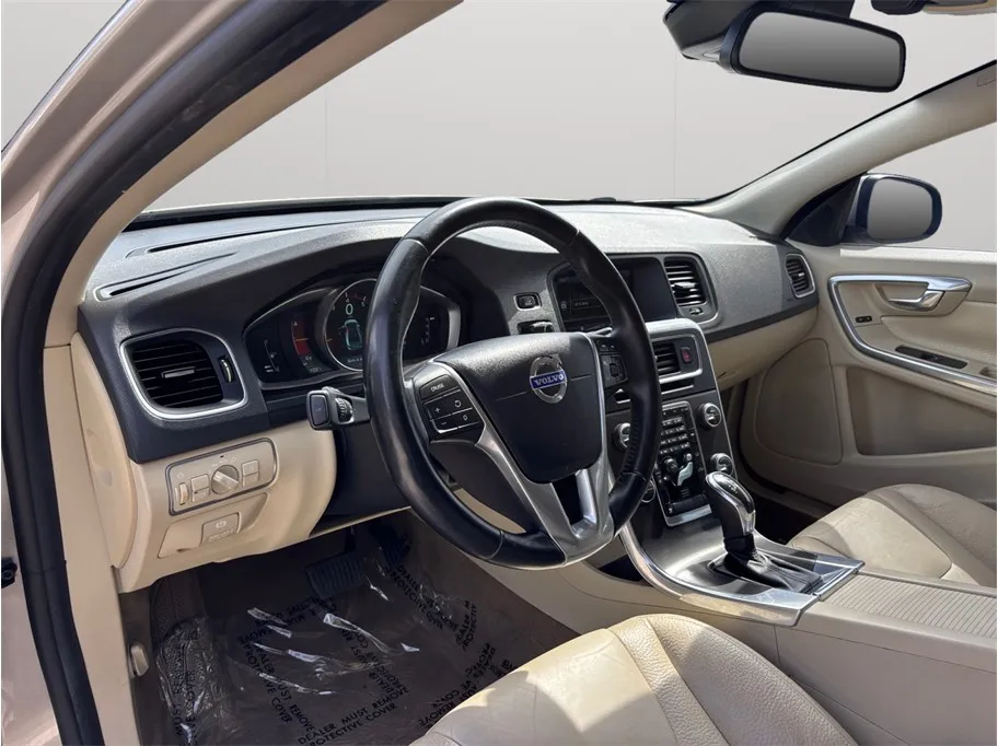 Volvo S60 photo 6