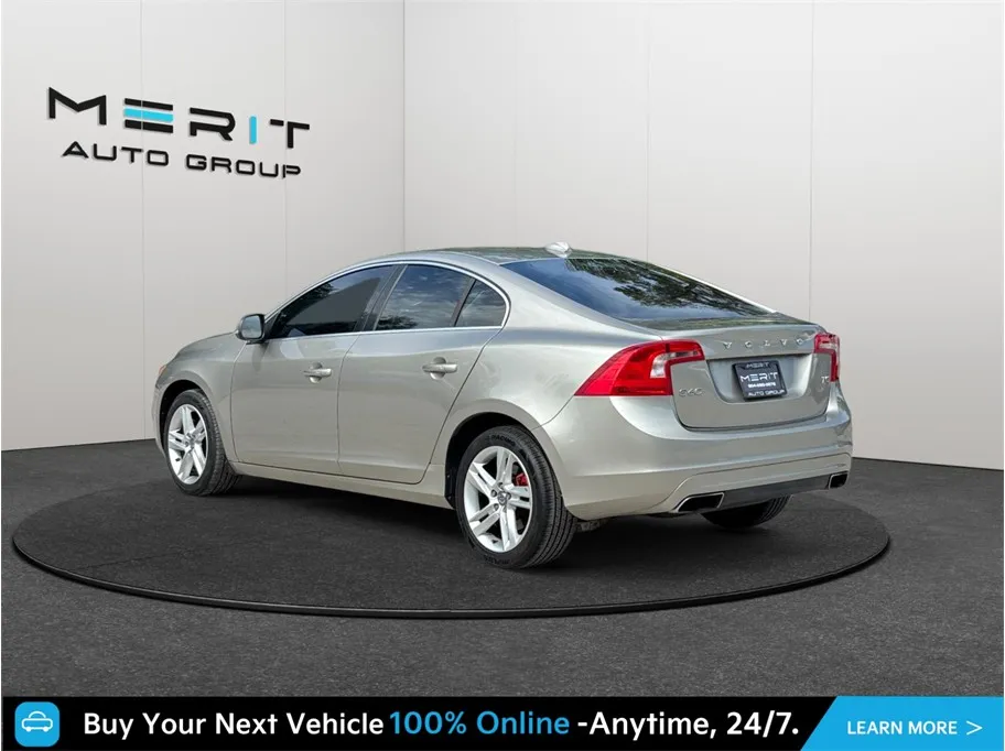 Volvo S60 photo 7