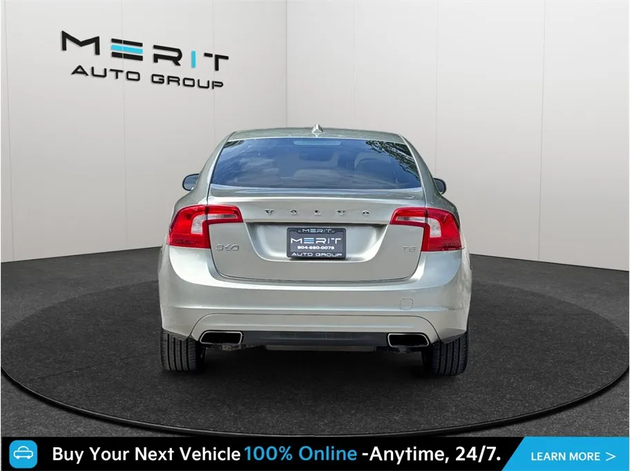Volvo S60 photo 8