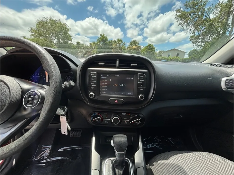 Kia Soul photo 11
