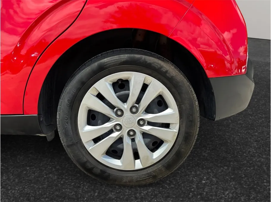 Kia Soul photo 13