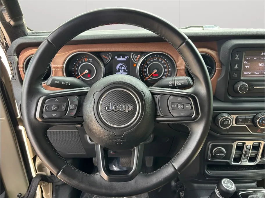 Jeep Gladiator photo 19