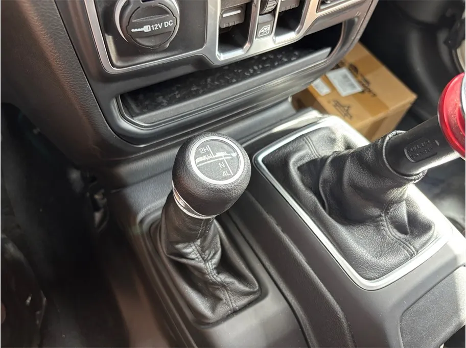 Jeep Gladiator photo 27