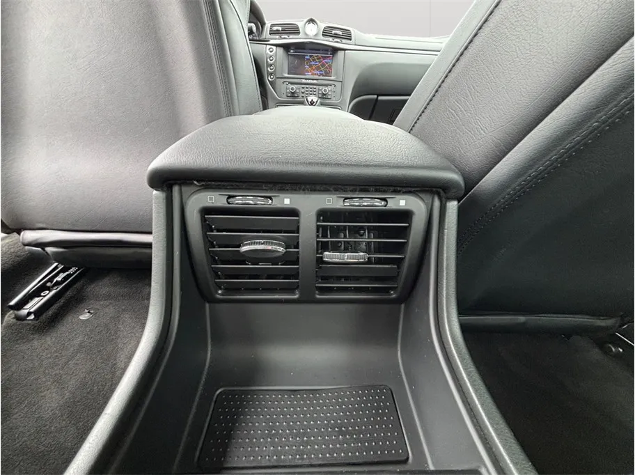 Maserati Granturismo photo 35