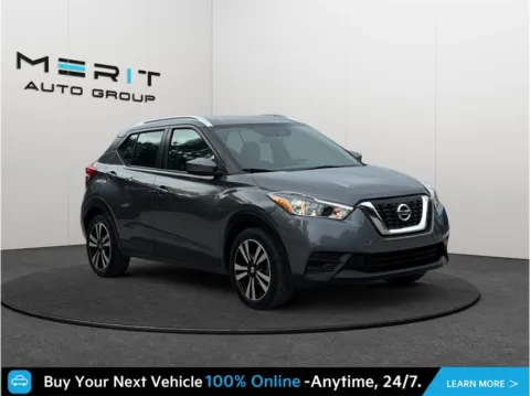 Gray 2019 Nissan Kicks SV Sport Utility 4D for sale in Jacksonville, FL