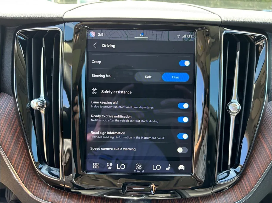 Volvo XC60 photo 34