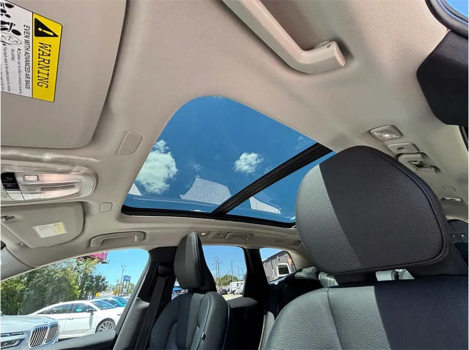 Volvo XC60 photo 38