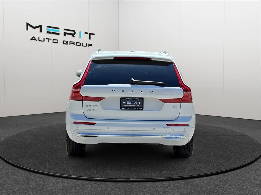 Volvo XC60 photo 8