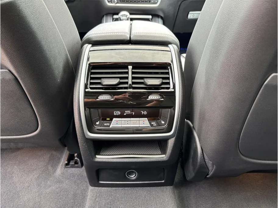 BMW X5 photo 43