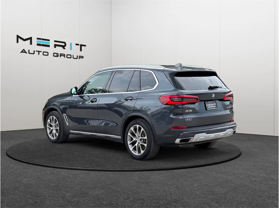 BMW X5 photo 7