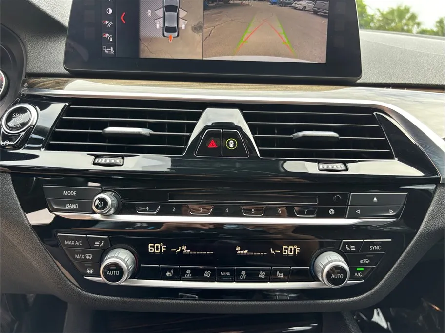 BMW 5 Series photo 34