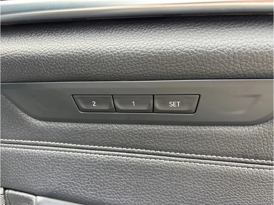 BMW 5 Series photo 48