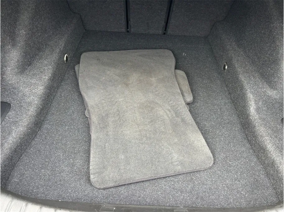 BMW 5 Series photo 52