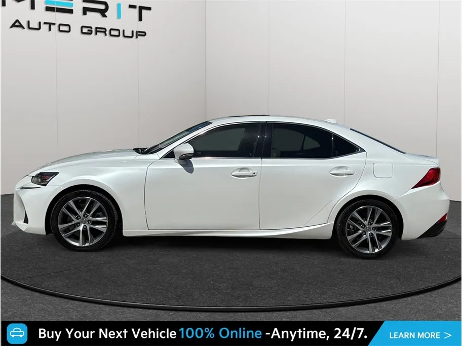 Lexus IS photo 5