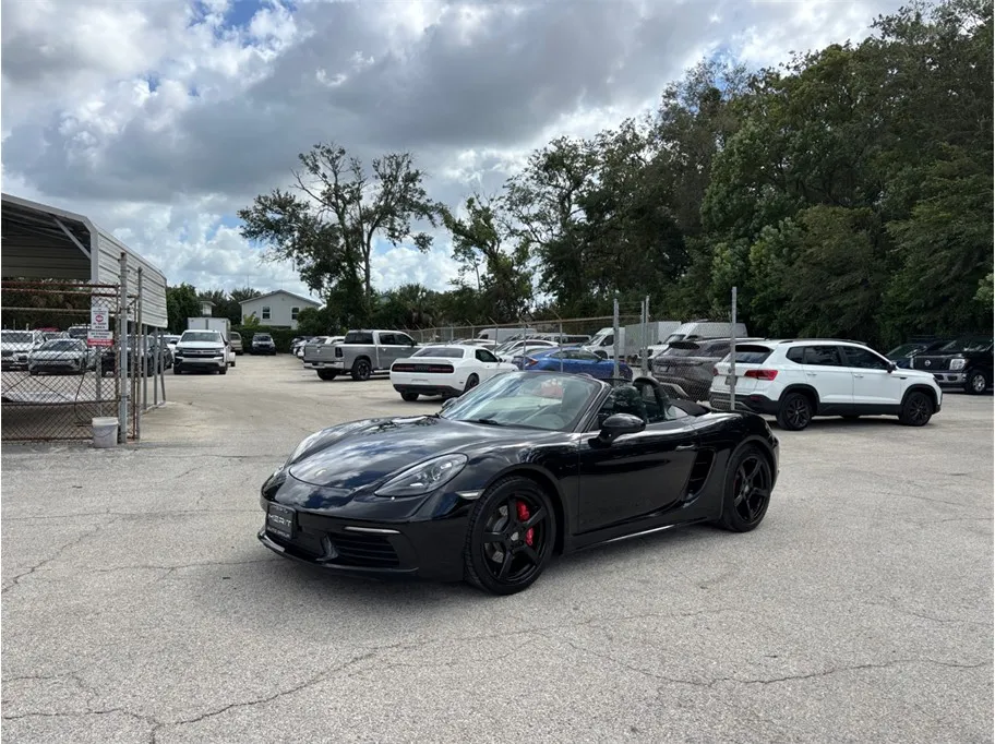 Porsche 718 Boxster photo 16
