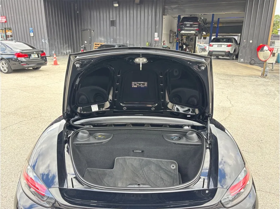 Porsche 718 Boxster photo 40