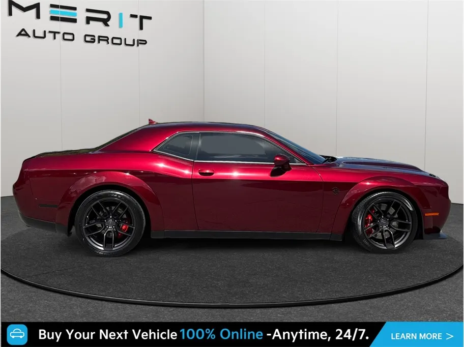 Dodge Challenger photo 10